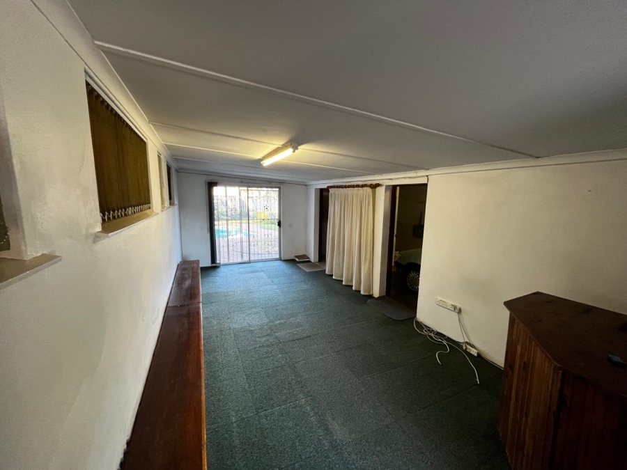 3 Bedroom Property for Sale in Langerug Western Cape